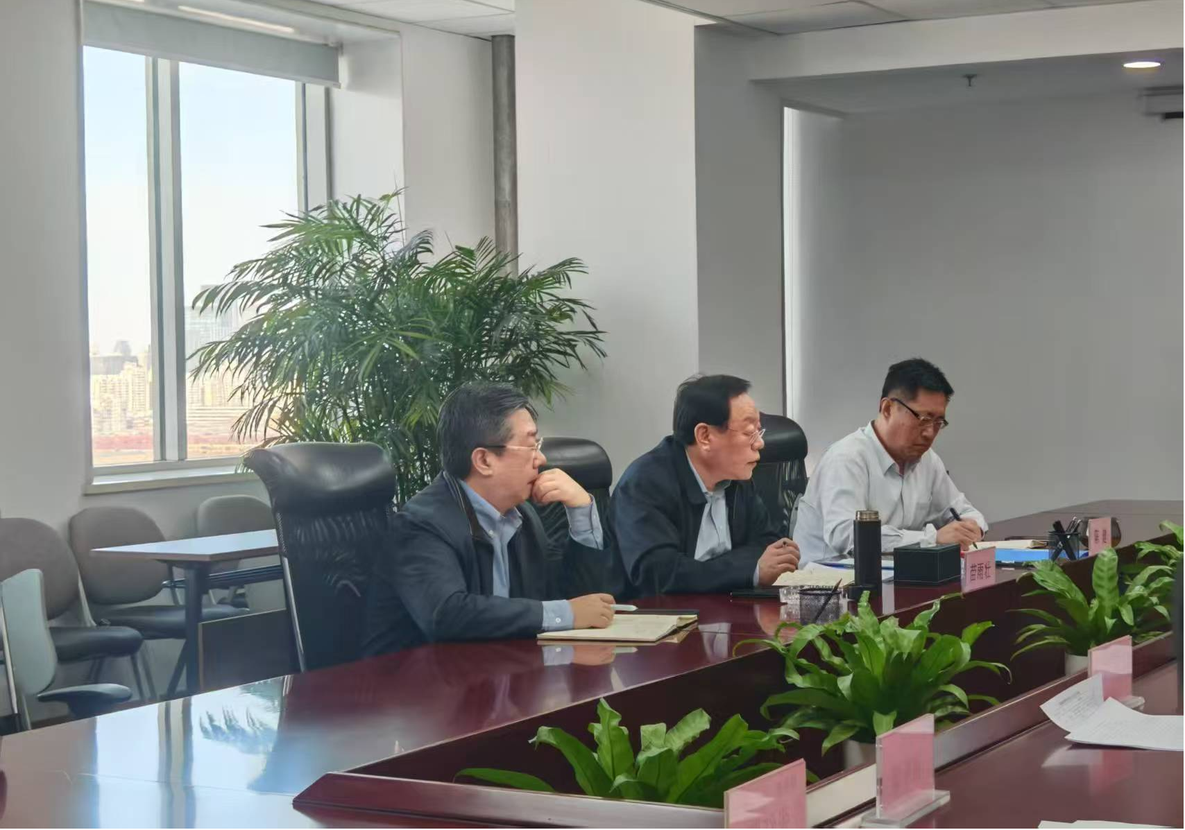 聚焦一线精准破题  深入调研引领发展--海泰集团党委副书记苗雨壮赴滨海高新物业公司调研